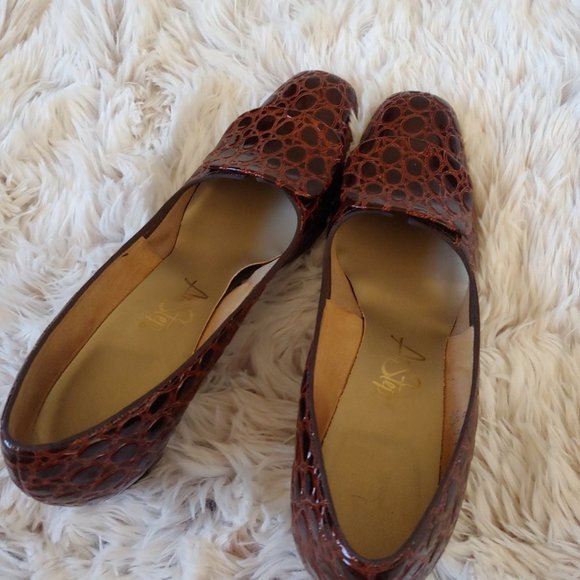 ♥️SOLD♥️Vintage Airstep 1950s 1960s Crocodile Pumps - Picture 4 of 6